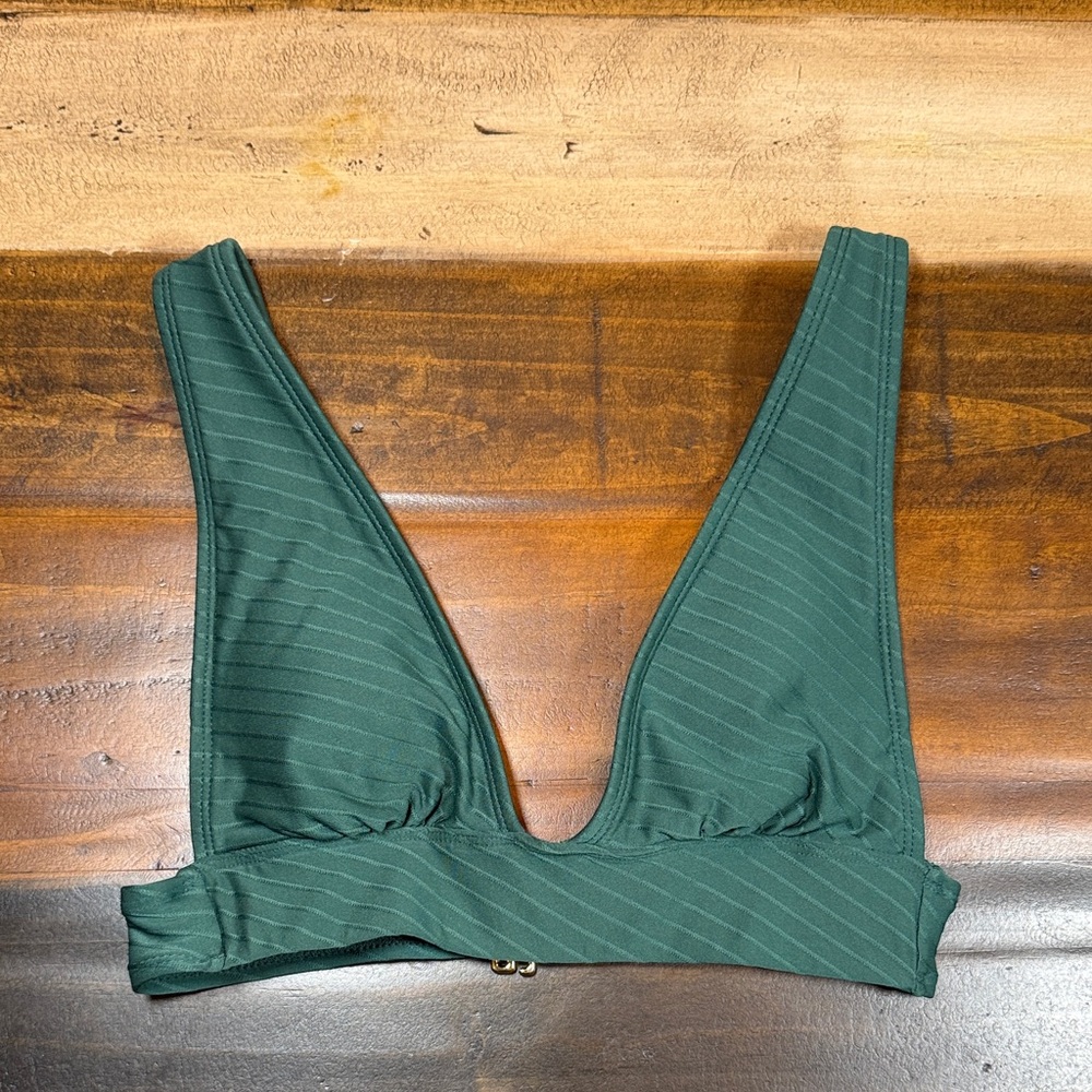 XHILARATION Deep Green Ribbed Plunge Bikini Top